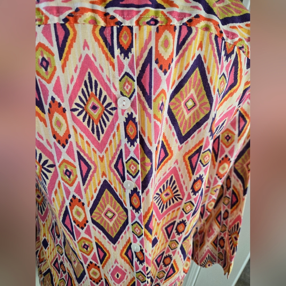 Chico's Ikat Button Back Linen Top, Size 0 (Small) - Picture 6 of 10
